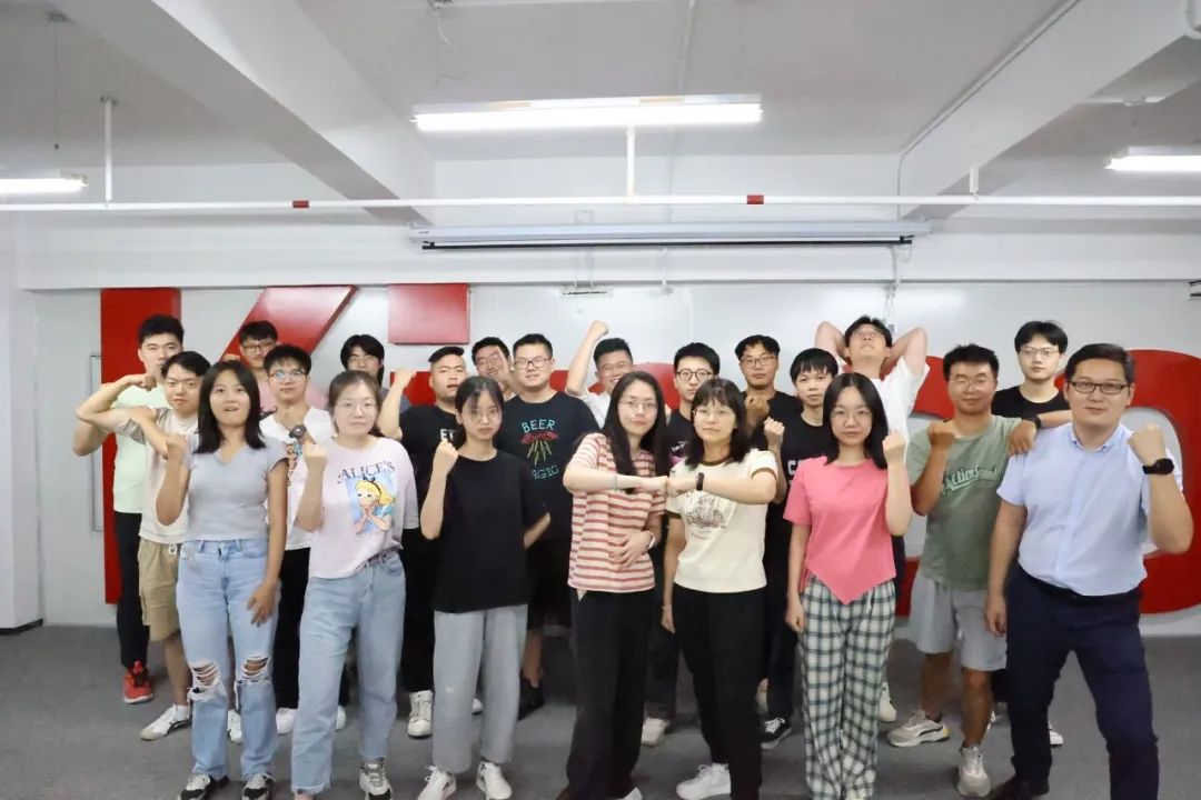 年轻正当时，多米官网平台工控新力量