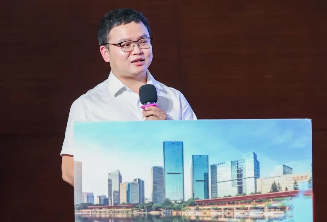 深圳知名品牌, HMI, 工业人机界面, 触摸屏, 自动化解决方案, 数字化中央厨房, 机器物联网, 多米官网平台股份