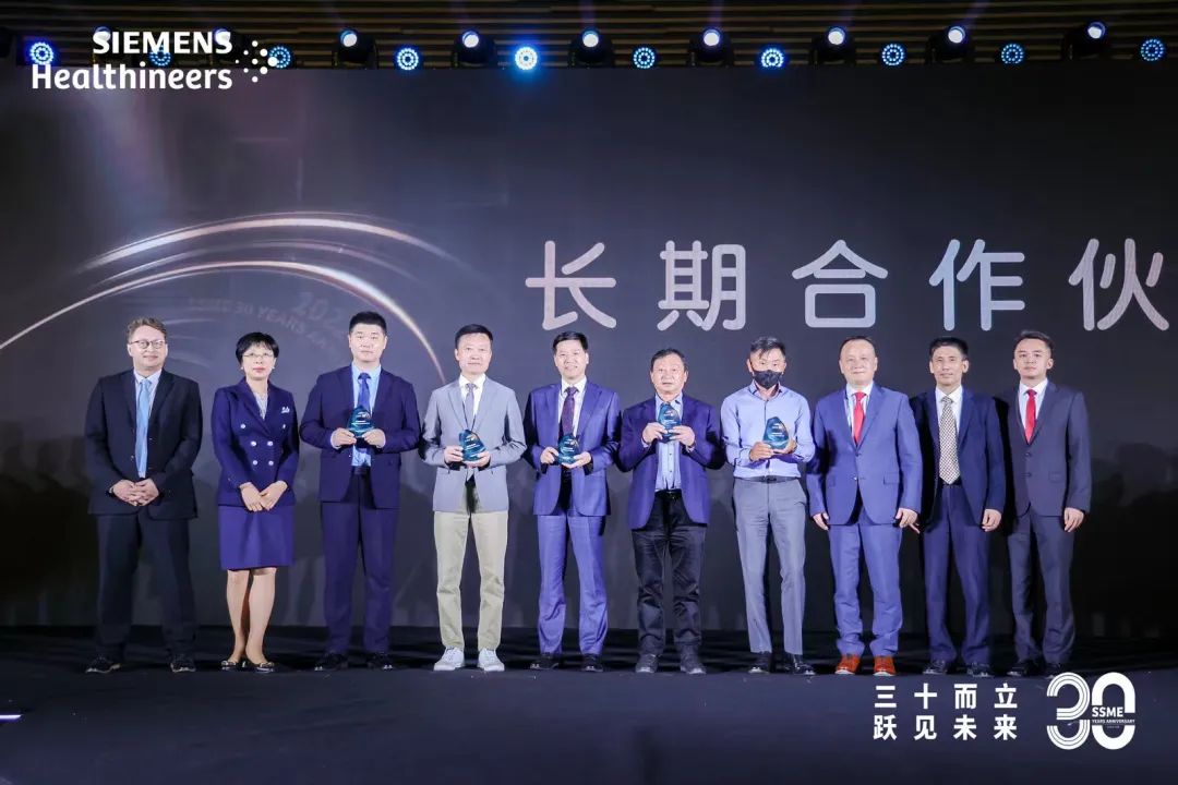 深圳知名品牌, HMI, 工业人机界面, 触摸屏, 自动化解决方案, 数字化中央厨房, 机器物联网, 多米官网平台股份